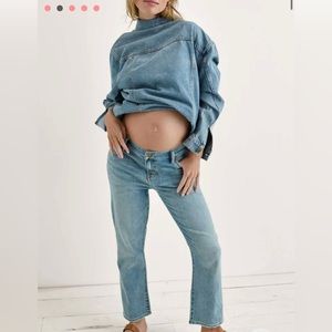 Hatch Crop Maternity Jean - Size 30